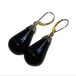 Vintage Black Onyx Teardrop Dangle Gold Tone Leverback Earrings